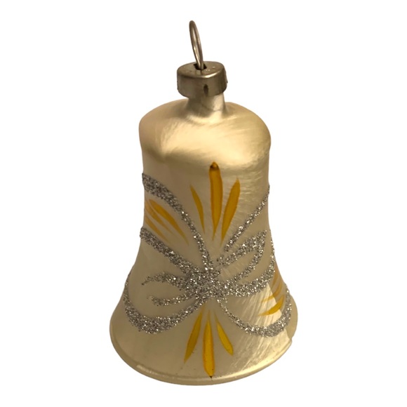 VTG 1950-60’s Czechoslovakia Threaded Mercury Glass Bell Christmas Ornament 4 - Picture 2 of 7